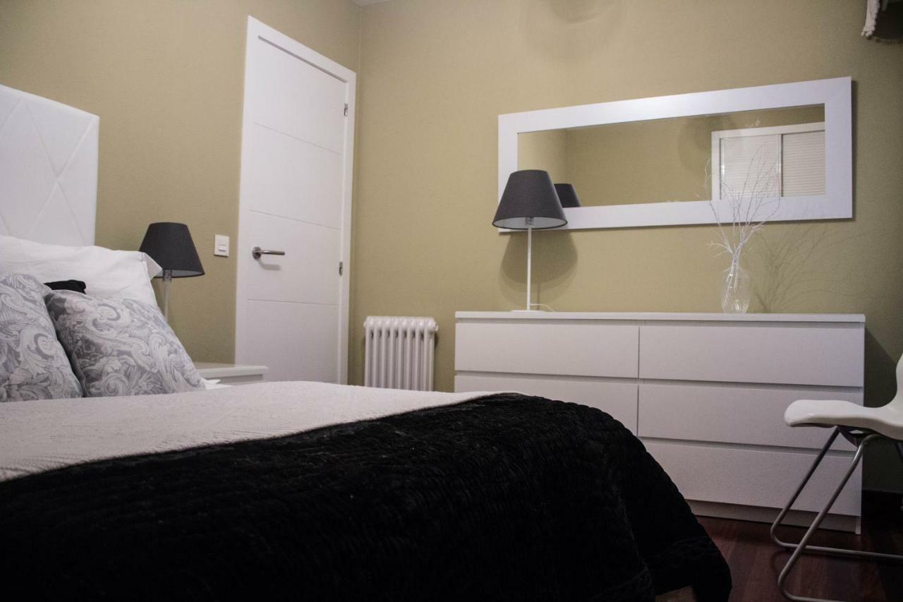 Apartamento Apartamento céntrico y tranquilo en Santiago de Compostela Exterior foto