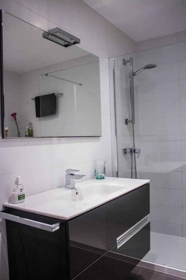 Apartamento Apartamento céntrico y tranquilo en Santiago de Compostela Exterior foto